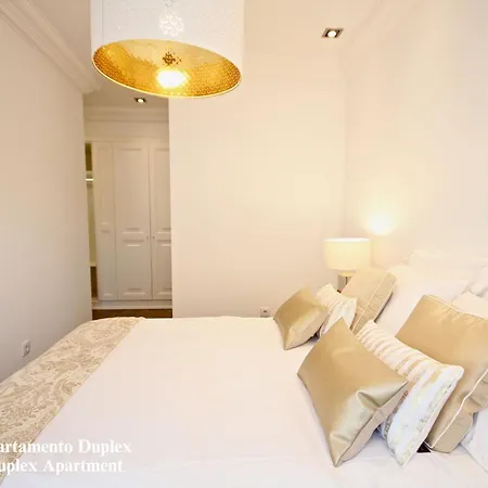 Apartment Akicity Graca Silver Ii